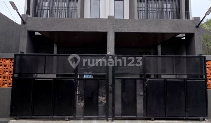 Quick Sale Poris Indah 2-Story (5X14), 3 Bedrooms, Comfortable & Safe Neighborhood!. Contact Ingche. 08777102xxxx