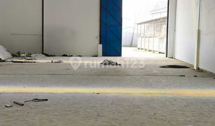 Disewakan Gudang Yungsen Pakuhaji. Hubungi Ingche 0877xxxxxxxx