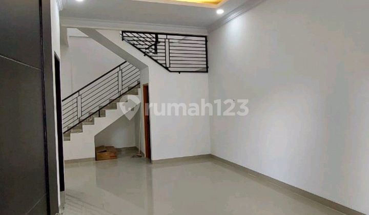 Rumah Cantik Semi Furnish Siap Huni 2 Lt Hub Ingche 08777102xxxx 2