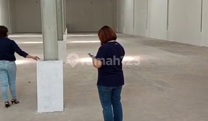 For Rent Cheap New Warehouse Kp. Nagrak Tangerang City. Contact Ingche 08777102xxxx For Rent Cheap New Warehouse Kp. Nagrak Tangerang City. Contact Ingche 08777102xxxx