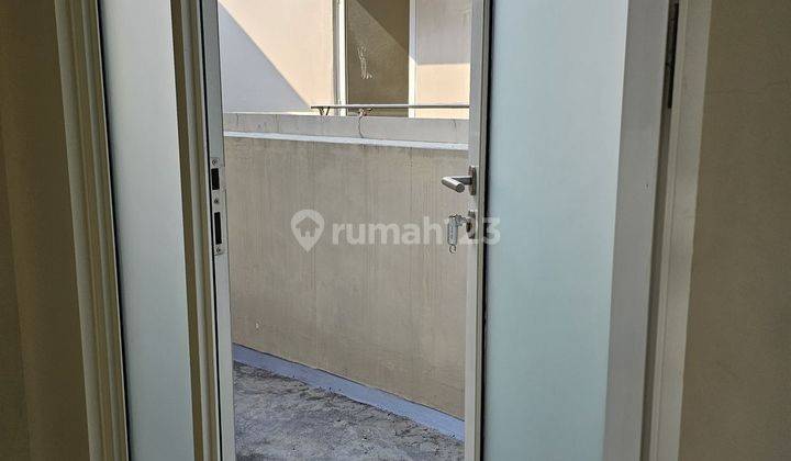 Turun Harga Rumah di Cluster Thomson Gading Serpong 2