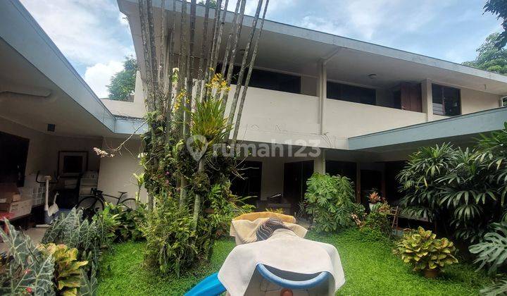Rumah Asri ala Belanda dekat Dago  dgn Pusat Kota Bandung 9