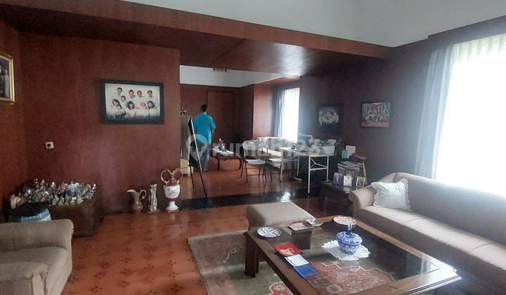 Rumah Asri ala Belanda dekat Dago  dgn Pusat Kota Bandung 10