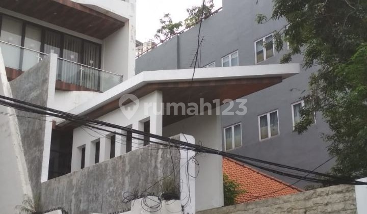 Affordable Shop House in the Center of Surabaya City 2