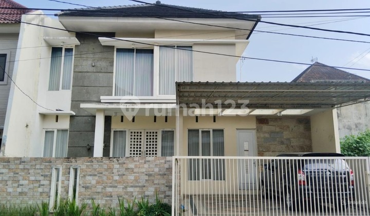 Rumah di Pondok Belimbing Indah Malang 1