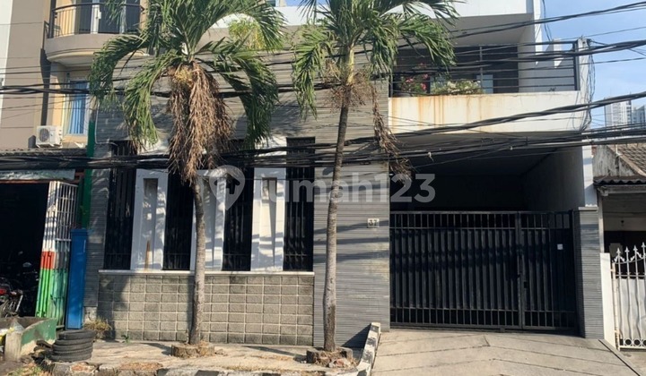 Dijual Rumah Di Simpang Darmo Permai Selatan  1