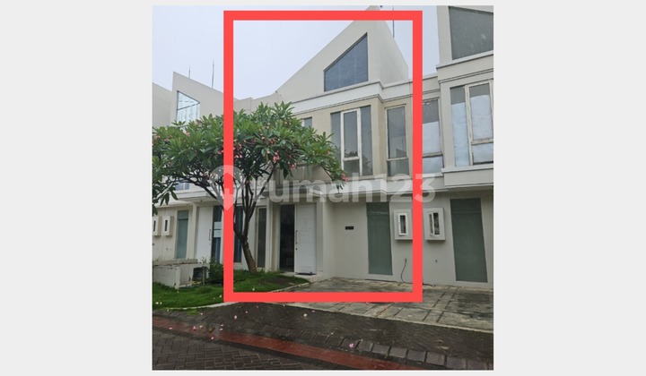 Rumah Grand Pakuwon, Adelide Surabaya 1