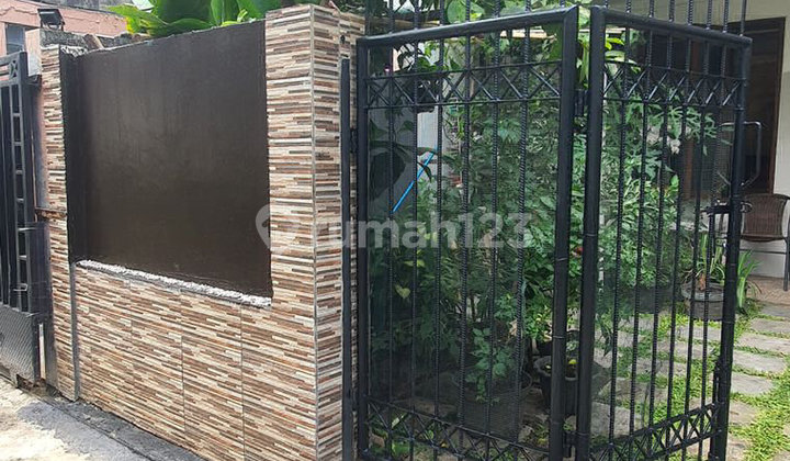 Dijual Rumah 2 Lantai di Johar Baru Jakarta Pusat 2