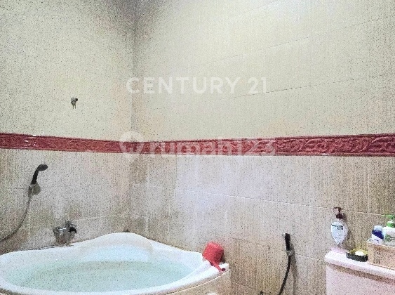 Safe, Comfortable, Highly Strategic House in Cipinang Melayu, East Jakarta 2