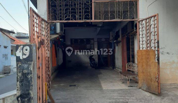 Dijual Rumah 2 Lantai Cocok Buat Kost Kost'an di Tanjung Duren Selatan Jakarta Barat 1