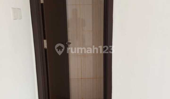 For Rent: Savoy Jgc Shop House, Cakung, East Jakarta 2