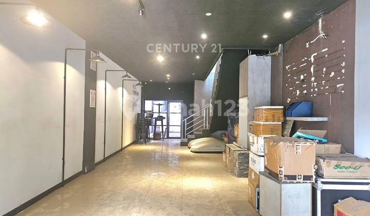 Strategic 3-Story Ruko Festival on Sultan Agung, Bekasi Strategic 3-Story Ruko Festival on Sultan Agung, Bekasi