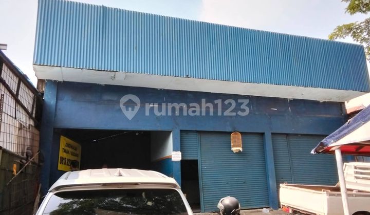 Warehouse by the side of Norogong Rawa Panjang Cut Mutia Main Road, Area 290.