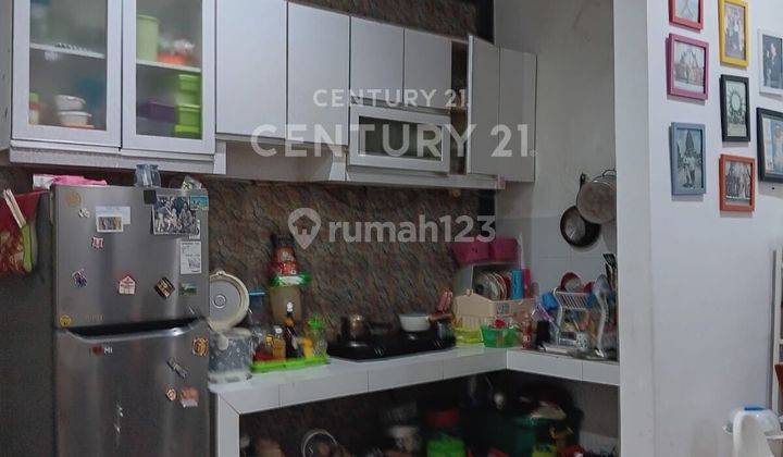 Dijual Rumah Bangunan 1,5 Lantai di Cluster Ifolia Harapan Indah Bekasi 2