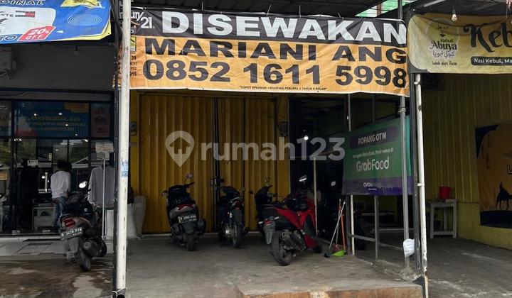 Disewakan Ruko 2 Lantai Strategis di Candrabaga Pondok Ungu Permai, Bekasi. 1