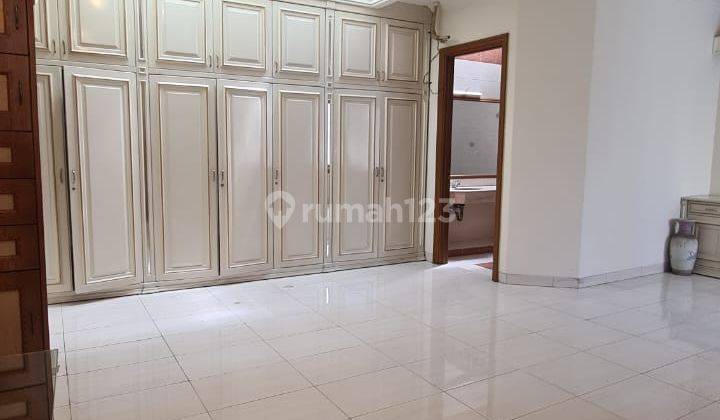 Di Jual Rumah Mewah Di Pulomas  2