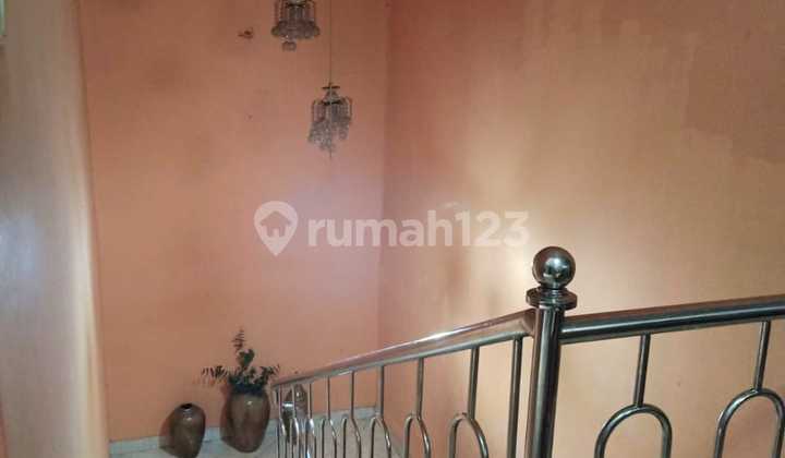 Rumah Bagus 3 Lantai di Cipinang Indah - Jakarta Timur 2