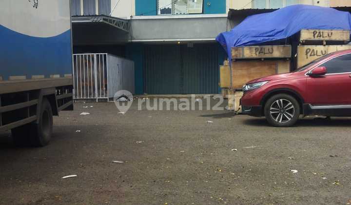 Quick Sale Commercial House by the Road in Harapan Indah 1, Bekasi - Strategic Location, Ready to Use