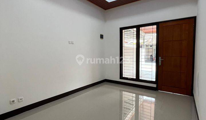 Dijual Rumah Full Renov Rapi di Cluster Harmoni Harapan Indah Bekasi 2