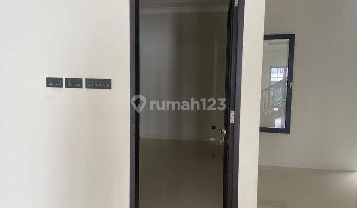 Dijual Rumah Jakarta Timur Pondok Bambu Brand New Mewah Siap Huni  2