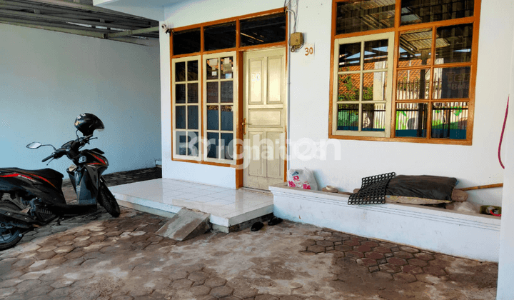 Rumah kost siap huni di sayap Surya Sumantri, Pasteur - Bandung