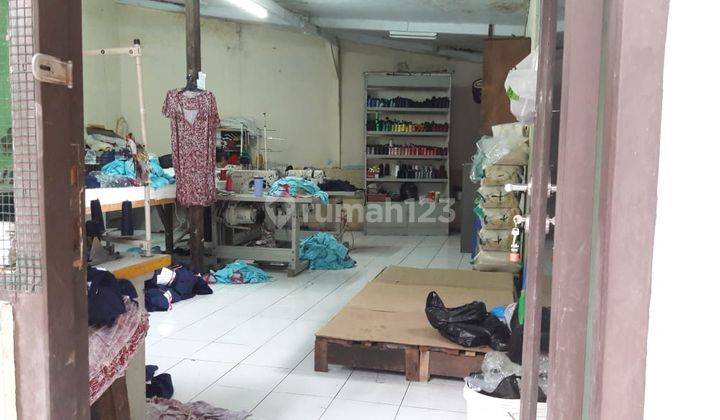 Dijual rumah bagus dan gudang cukup luas di Jl Industri Dalam 11