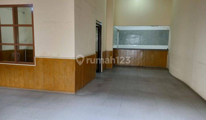 Tempat Usaha 1,5 Lantai Strategis di Mainroad Setiabudi Bandung  2