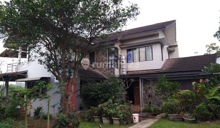 Rumah 3 Lantai Ada Kebun Buah, Cocok Untuk Villa di Lembang 1