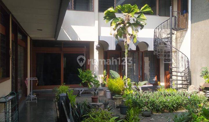 Rumah Tengah Kota Cocok Untuk Invest di Sayap Riau Bandung 2