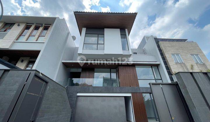 For Sale Rumah Baru Modern Minimalis Di Komplek Elite Setraduta Bandung SHM - Sertifikat Hak Milik 1