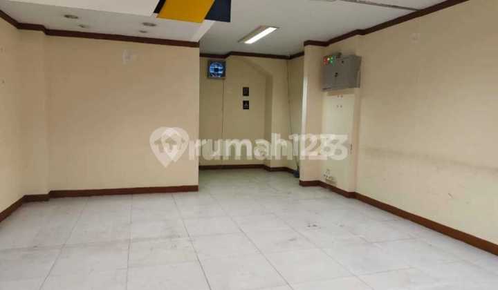 For Sale Ready-to-Use Shop House at Metro Indah Mall Soekarno Hatta Bandung 2