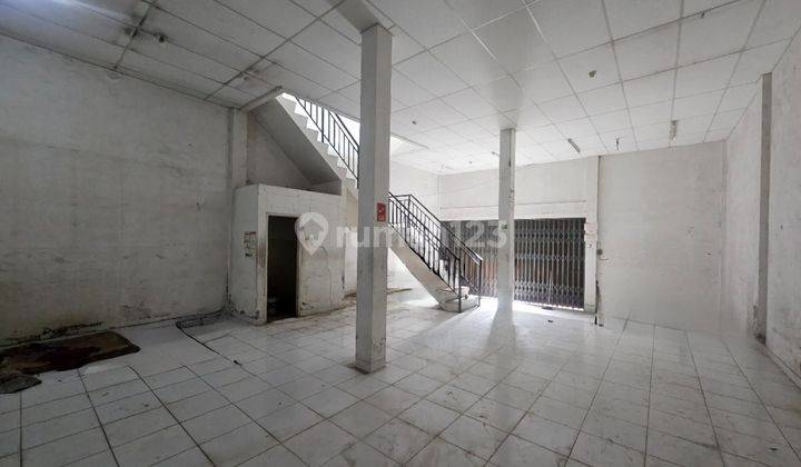 DISEWAKAN RUKO LEBAR 8 METER TENGAH KOTA SEMARANG 2 LANTAI 2