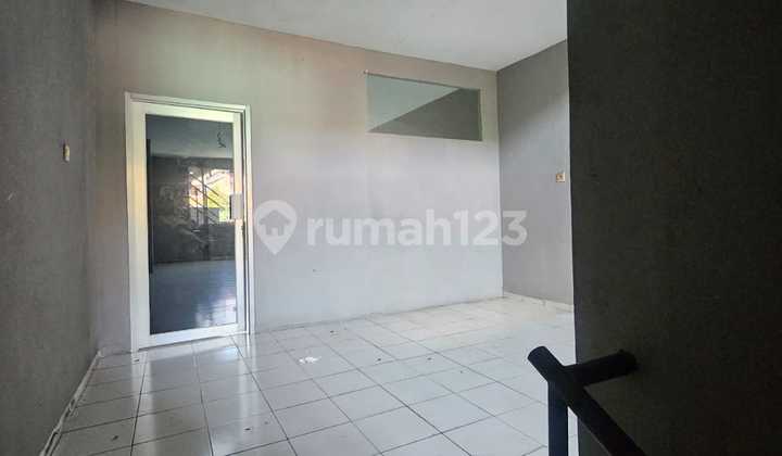 FOR RENT: 2.5-STORY SHOPHOUSE NEAR MUGAS SEMARANG, OFFICE AREA 2