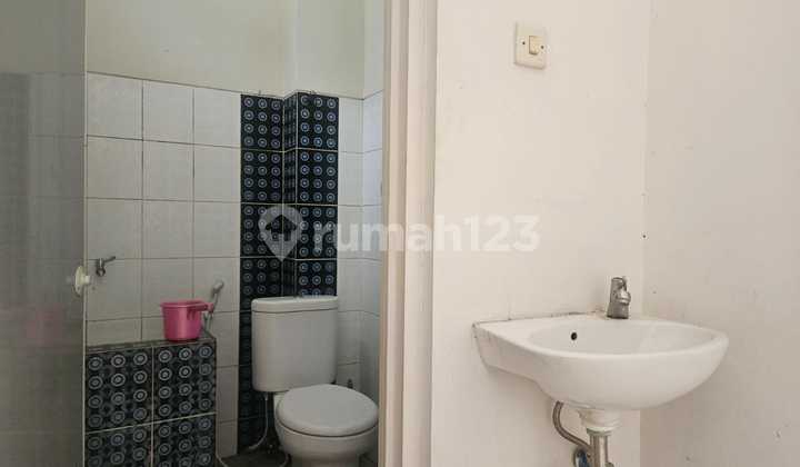 Disewakan Ruko 2 Lantai Lokasi Manyaran Semarang 2