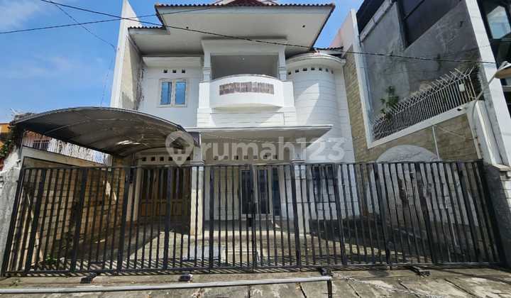 DISEWAKAN RUMAH 2 LANTAI TENGAH KOTA SEMARANG COCOK UNTUK HUNIAN ATAU OFFICE 1