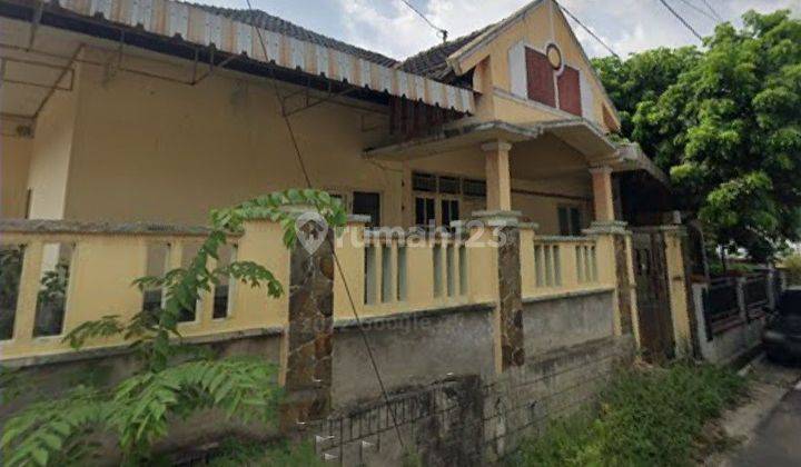 Dijual Rumah 2 Lantai di Tengah Kota Kudus 1