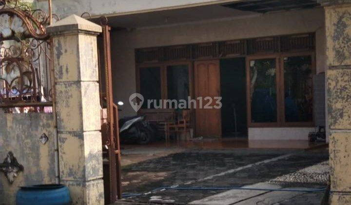 Rumah di Semarang Timur Dengan Bangunan Hadap Selatan 1