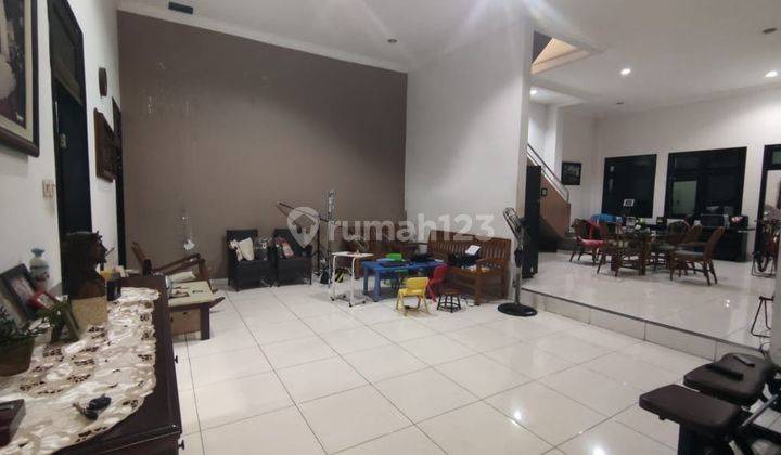 Rumah 2 Lantai di Gajahmungkur Semarang  2