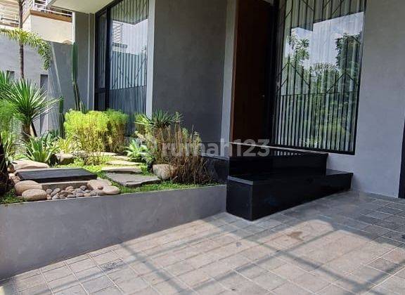 garasi/carport rumah baru gress plus furnished