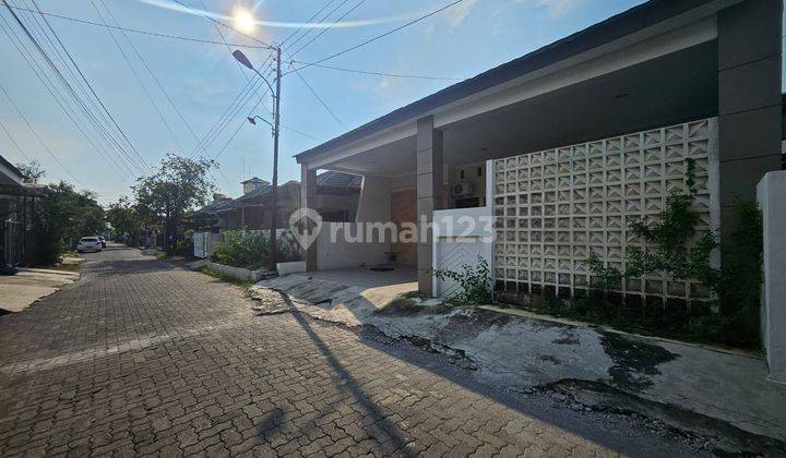 Rumah Dekat Bandara Ahmad Yani Semarang Cocok Untuk Kantor 2