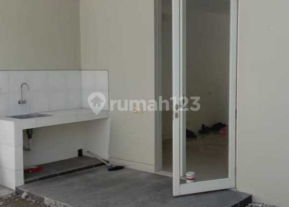 Rumah Tinggal 2 Lantai Di Citra Grand Semarang 2