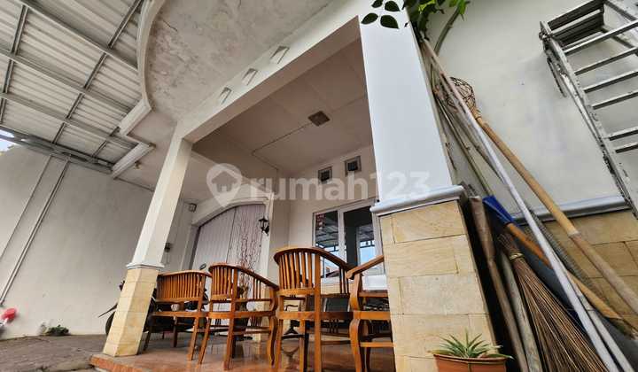 RUMAH 1,5 LANTAI DI TENGAH KOTA SEMARANG HADAP UTARA 1