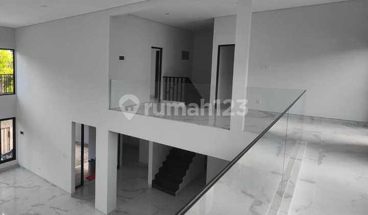 Dijual RUMAH 2 Lantai Perum Candi Golf Semarang 2
