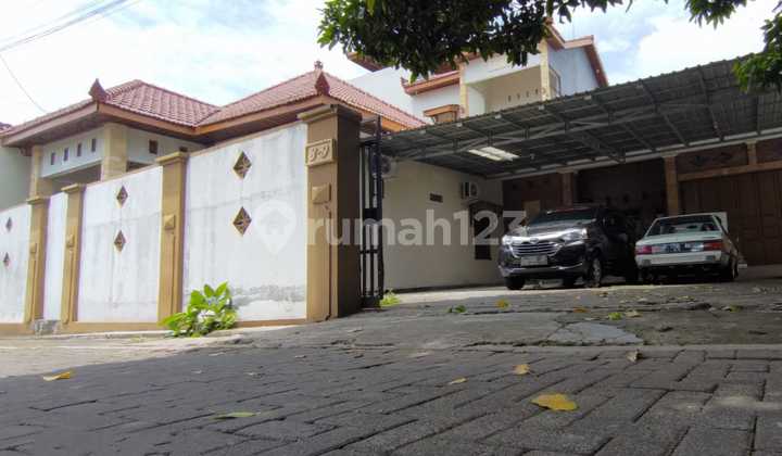 Dijual Rumah di Jangli Semarang ada Minipool, Halaman luas 1