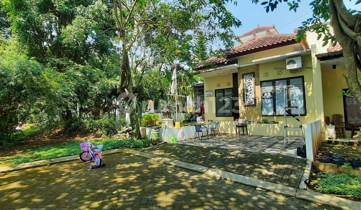 RUMAH CANTIK DENGAN NUANSA BALI, MIJEN 1