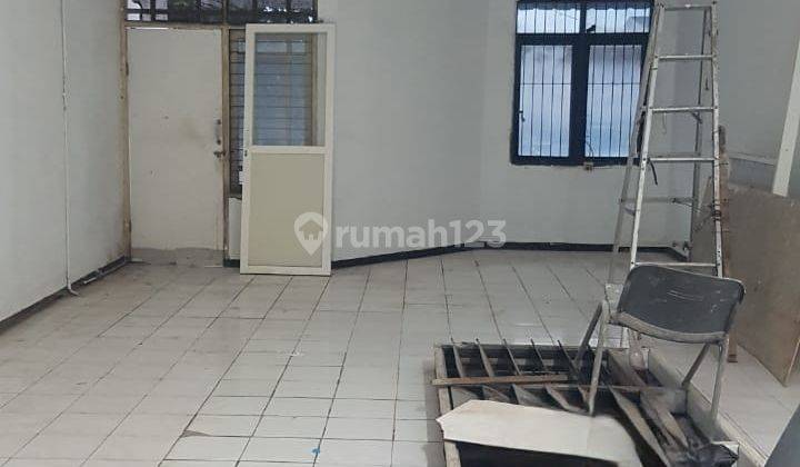 DISEWAKAN RUKO EX SALON 2 LANTAI DI TLOGOSARI SEMARANG 2