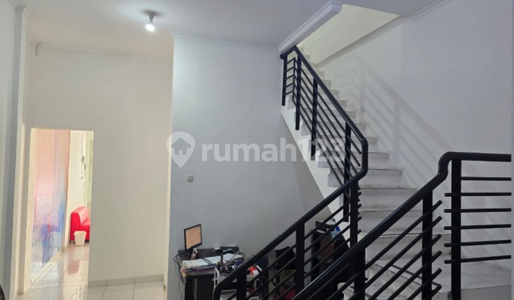 RUKO BANGUNAN MANDIRI PINGGIR JALAN RAYA TENGAH KOTA SEMARANG 1