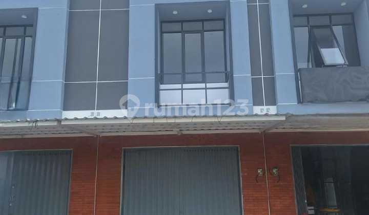 Dijual Ruko dengan Parkir Luas di Bsb Semarang 1