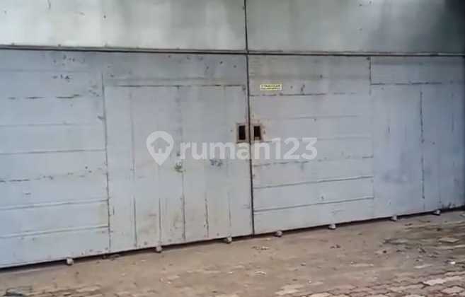 Warehouse for Sale Near Port and Semarang Toll Access 2