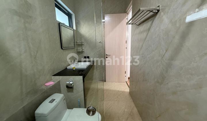 DIJUAL RUMAH MEWAH DEKAT BANDARA AHMAD YANI SEMARANG 2